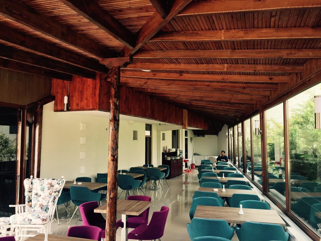 Flora Iznik Hotel & Suites Exterior foto