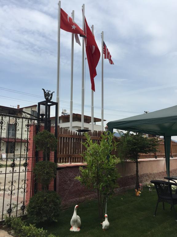Flora Iznik Hotel & Suites Exterior foto