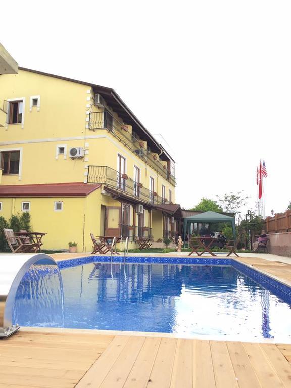Flora Iznik Hotel & Suites Exterior foto