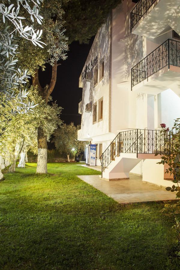 Flora Iznik Hotel & Suites Exterior foto